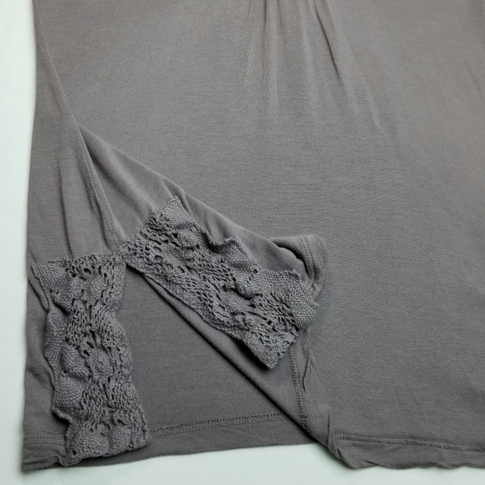 Kische Sleeveless Top w/Crochet Lace Accents Large - Picture 5 of 6